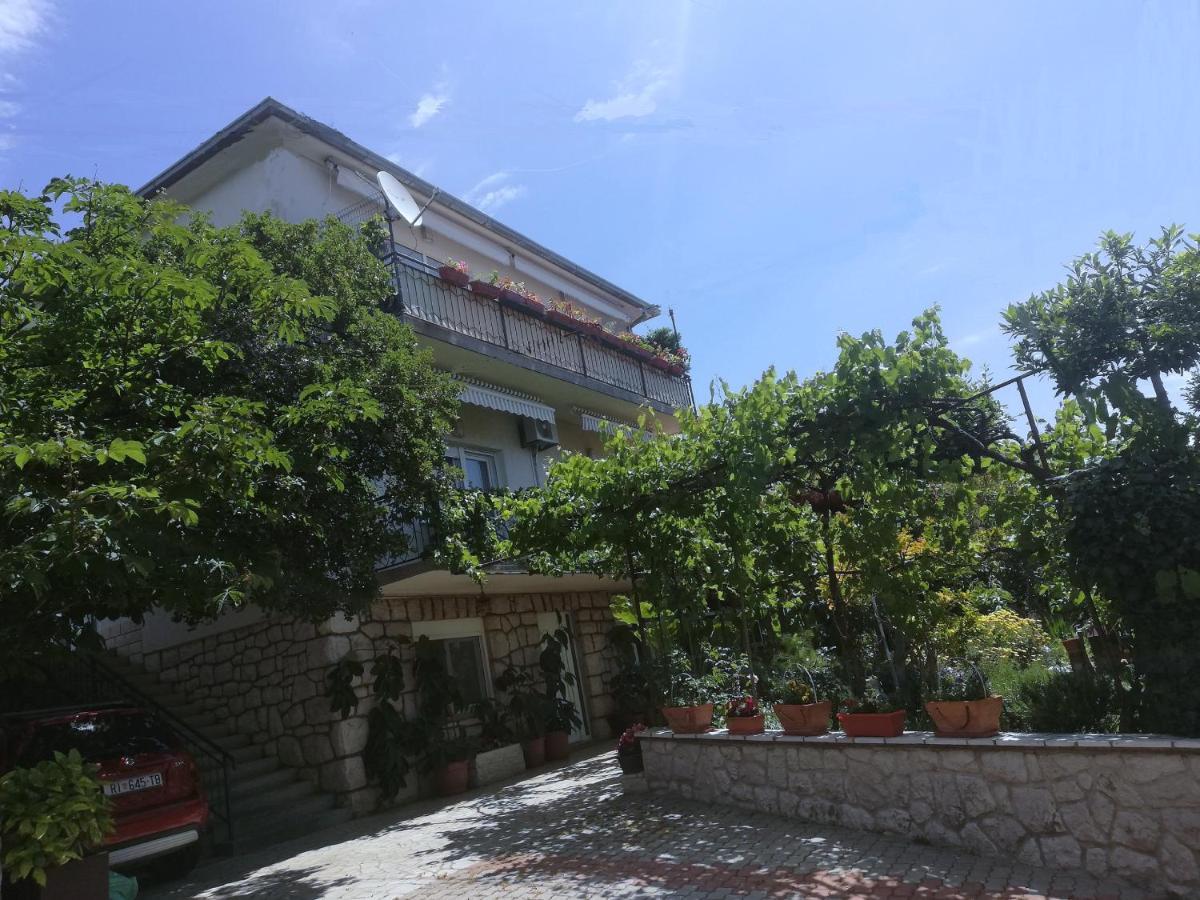 Apartman Bokula Нови Винодолски Екстериор снимка